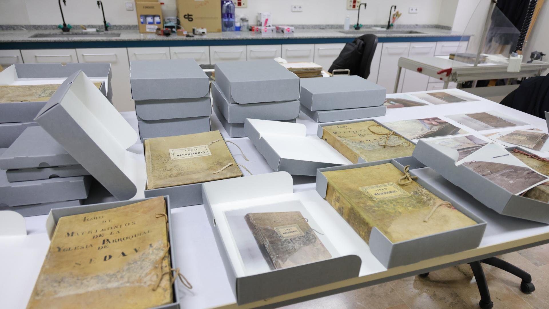 La Generalitat restaura 23 libros sacramentales en Sedaví