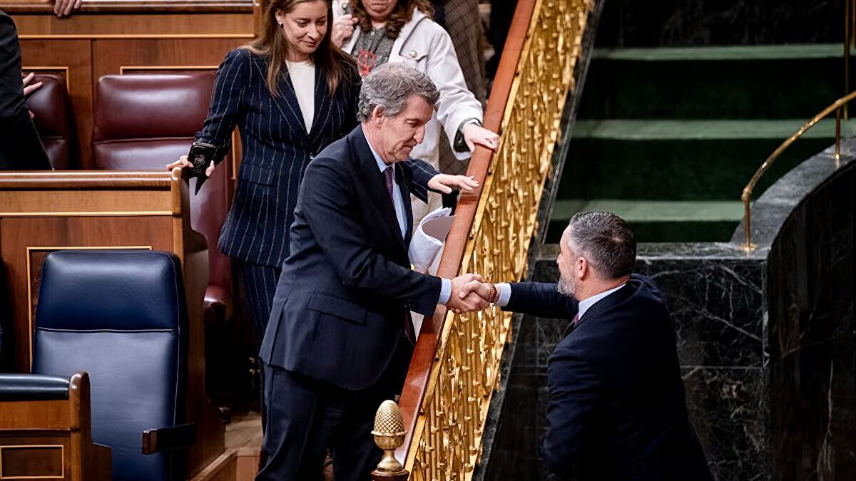 PP y Vox acuerdan derogar políticas del sanchismo