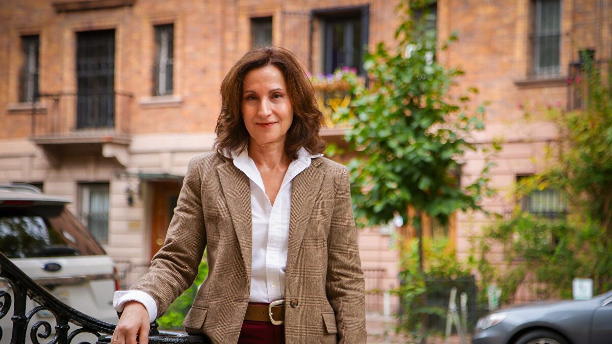 Paloma Sánchez-Garnica sobre intereses que superan la verdad