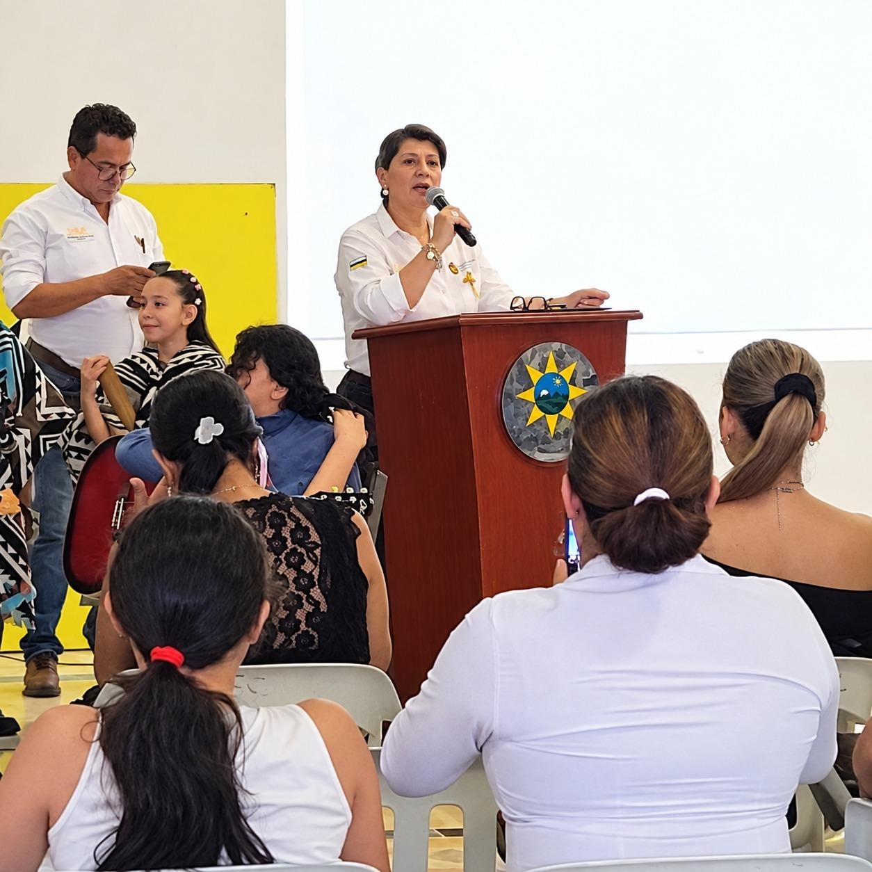 Segunda Mesa Pública Departamental PAE-Huila sobre transparencia y bienestar escolar