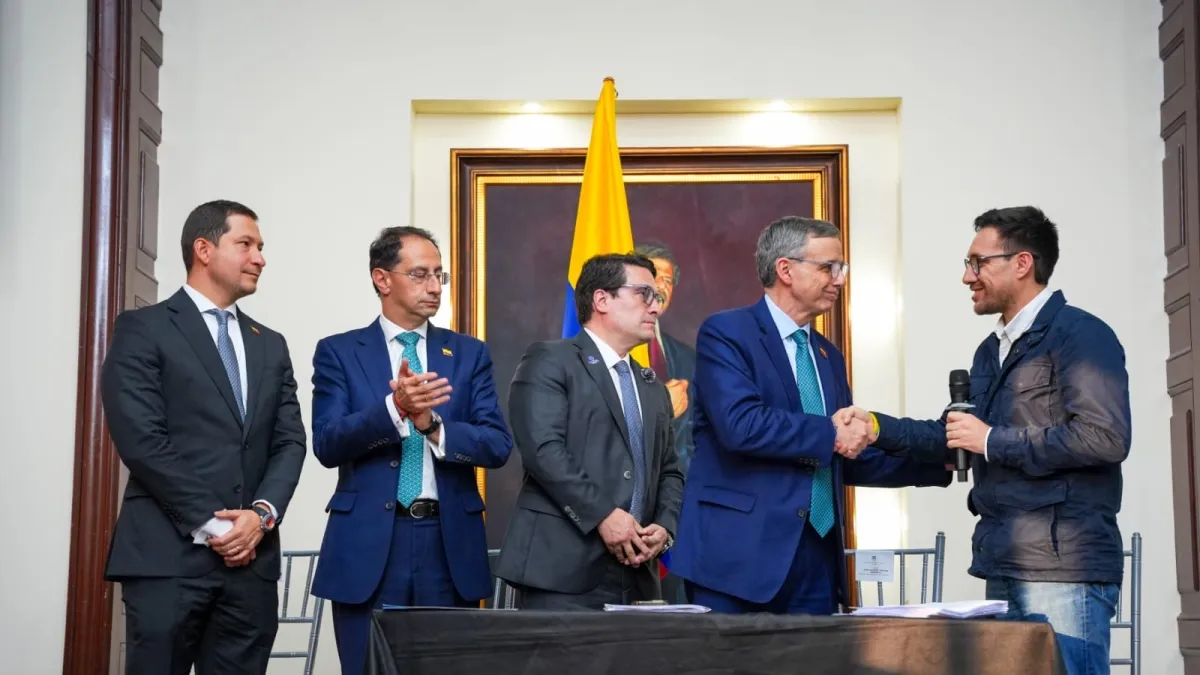 Gobierno presenta ley de rescate fiscal ante el Congreso