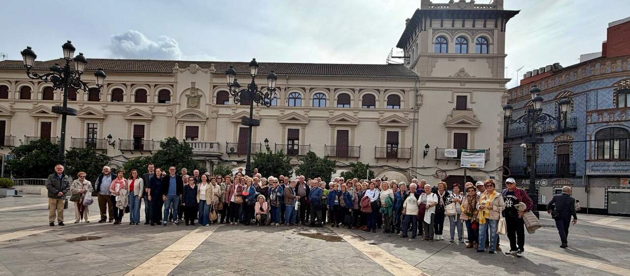 Cerca de 360 mayores visitan Montilla en Otoño Sociocultural