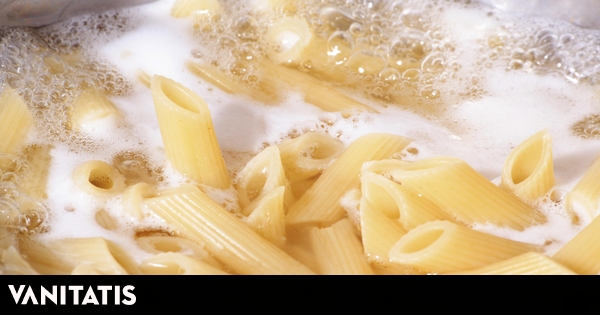 Cocineros españoles e italianos recomiendan retirar pasta antes del tiempo indicado