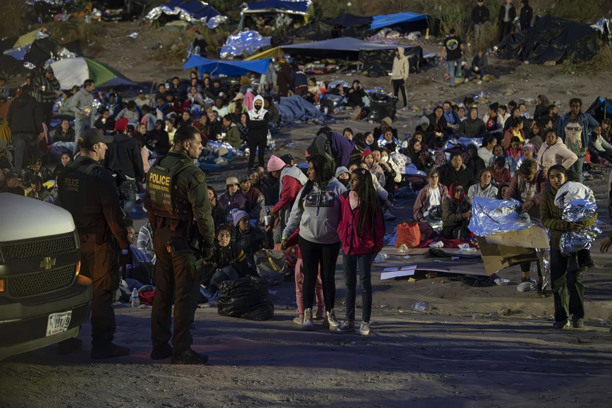 EEUU anuncia restricciones de visados por organización de caravanas de migrantes